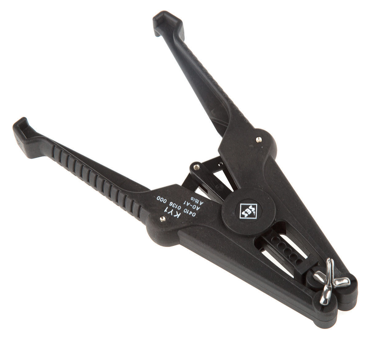 04100136000, SES Sterling