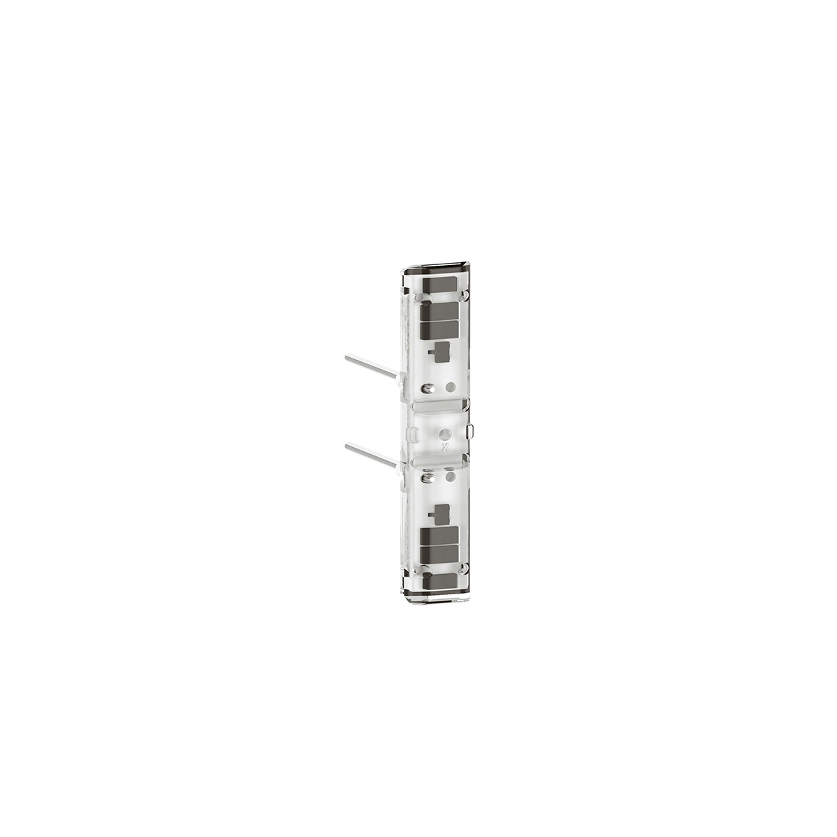 067686L, Legrand