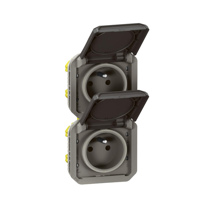 069843L, Legrand