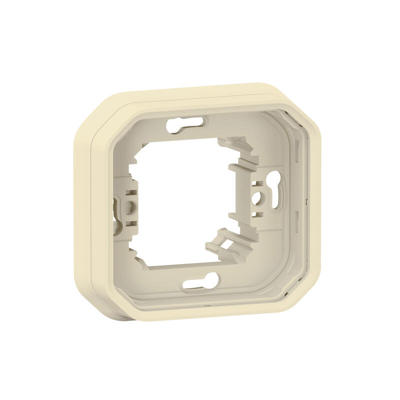 069890L, Legrand
