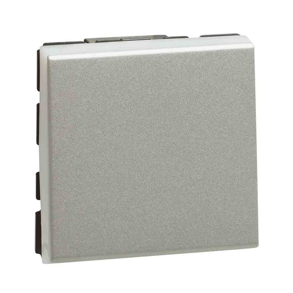 079211L, Legrand
