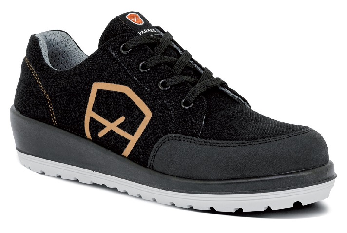 07BETTIE7721PT39, Parade