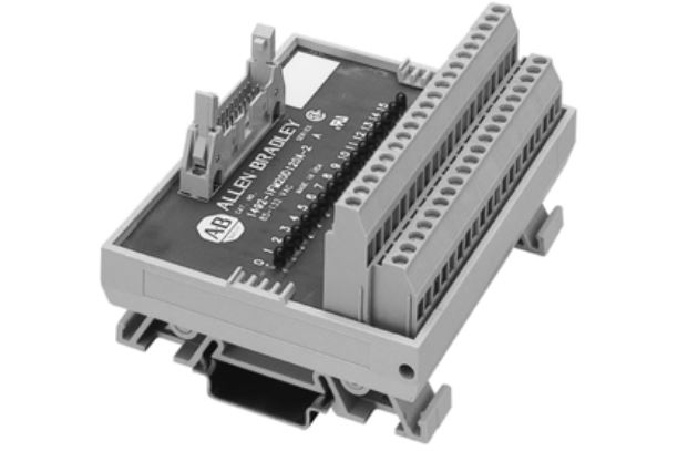 1492-IFM20D240A-2, Allen Bradley