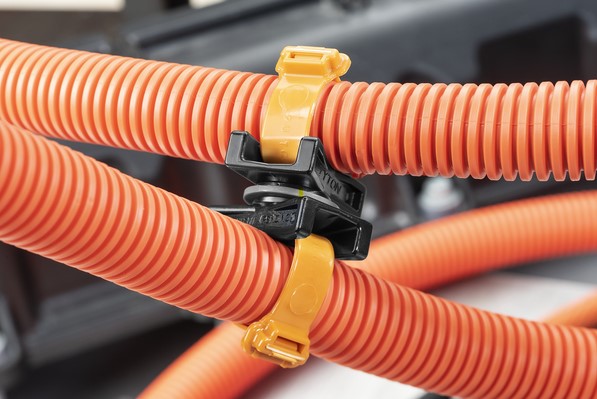 151-06502 DSWS5-PA66HS/PA46-BK, HellermannTyton