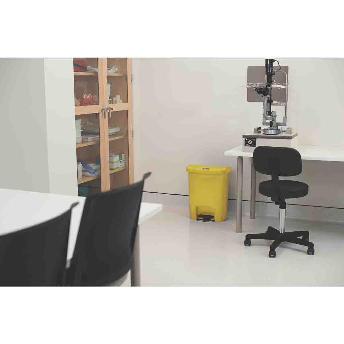 1883573, Rubbermaid Commercial Products