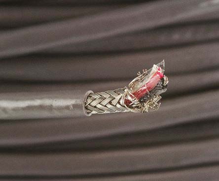 3303 SL001, Alpha Wire