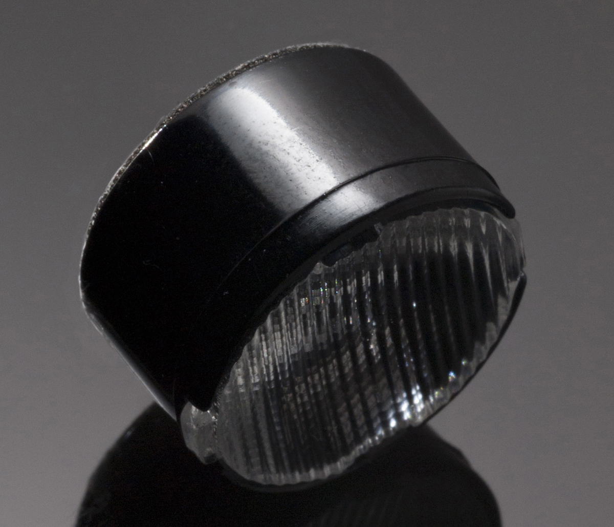 CA12379_TINA2-O, Ledil