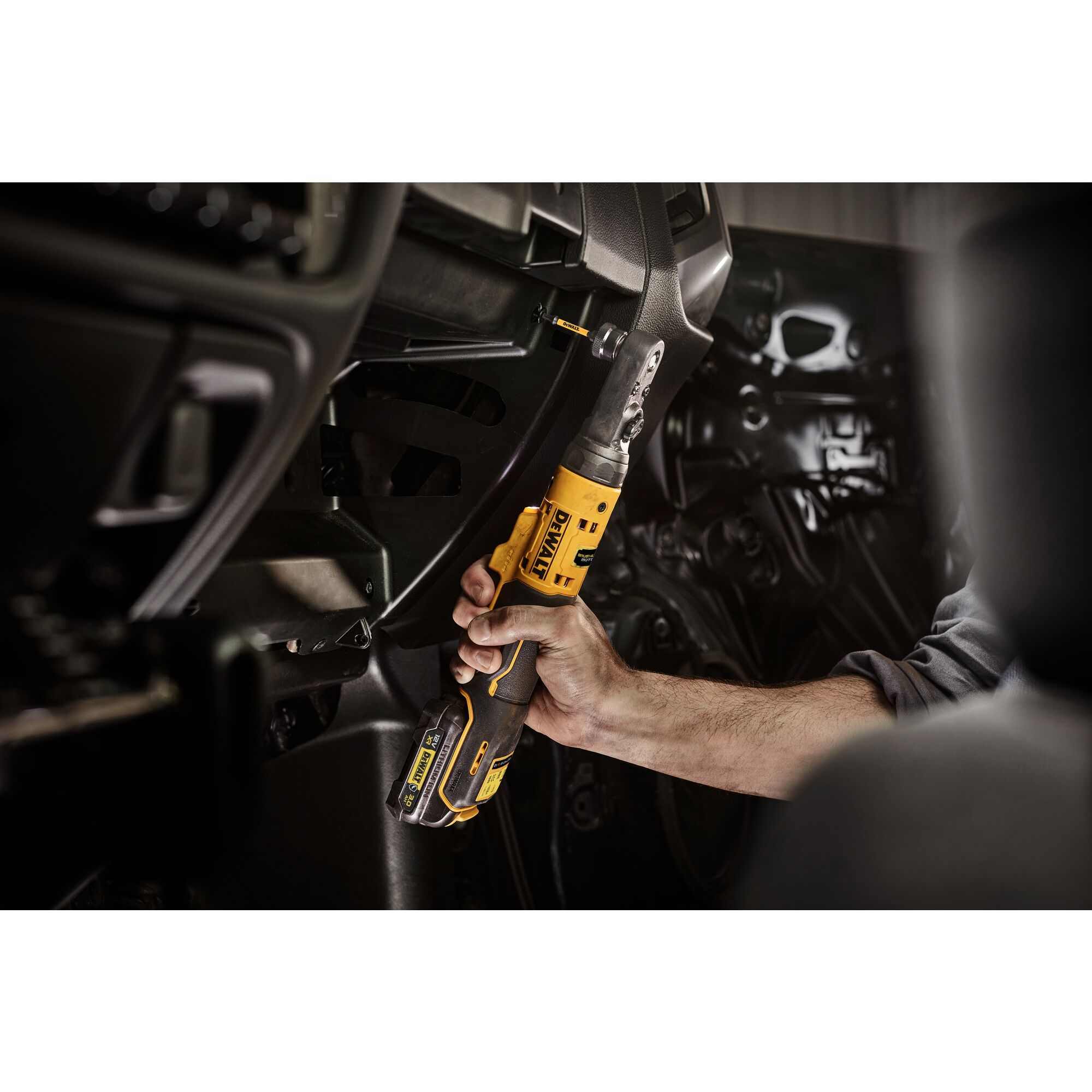 DCF500L2G-QW, DeWALT