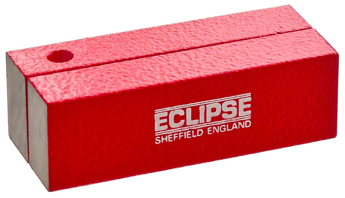 E843, Eclipse