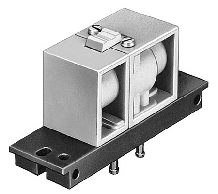 J-3-PK-3, Festo
