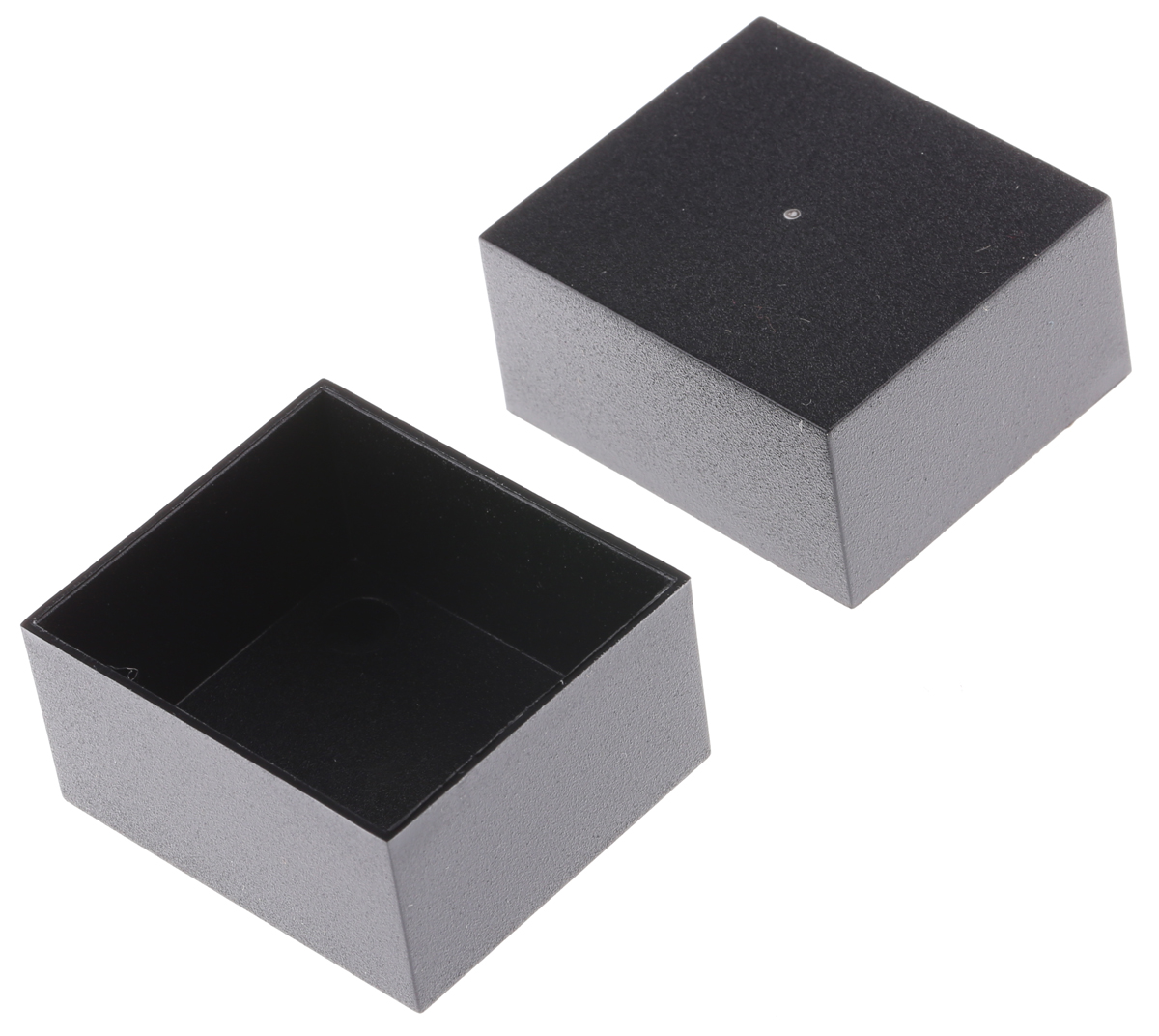 RTM103-BLK, CAMDENBOSS