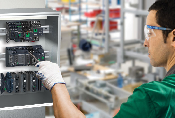 RXM4AB2B7PVS, Schneider Electric