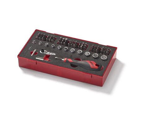 TEAMDQ78, Teng Tools