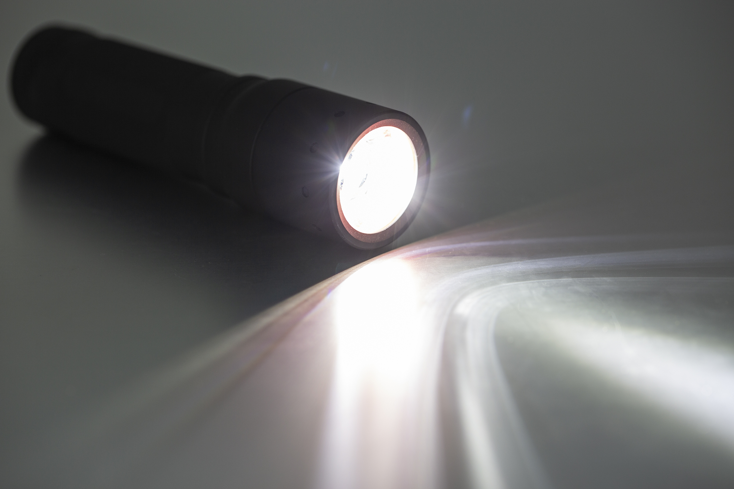 TT POLICE, LEDLENSER