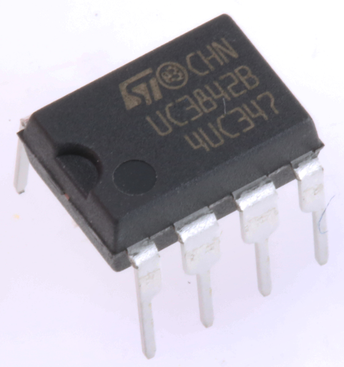 UC3842BN, STMicroelectronics